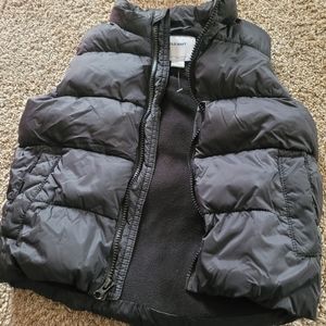 Old navy puffer vest